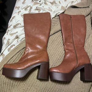 Steve Madden Tan Heeled Boots